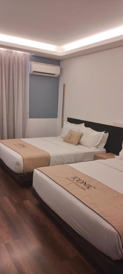 Iconic Suites & Pods Hotel Ipoh Esterno foto
