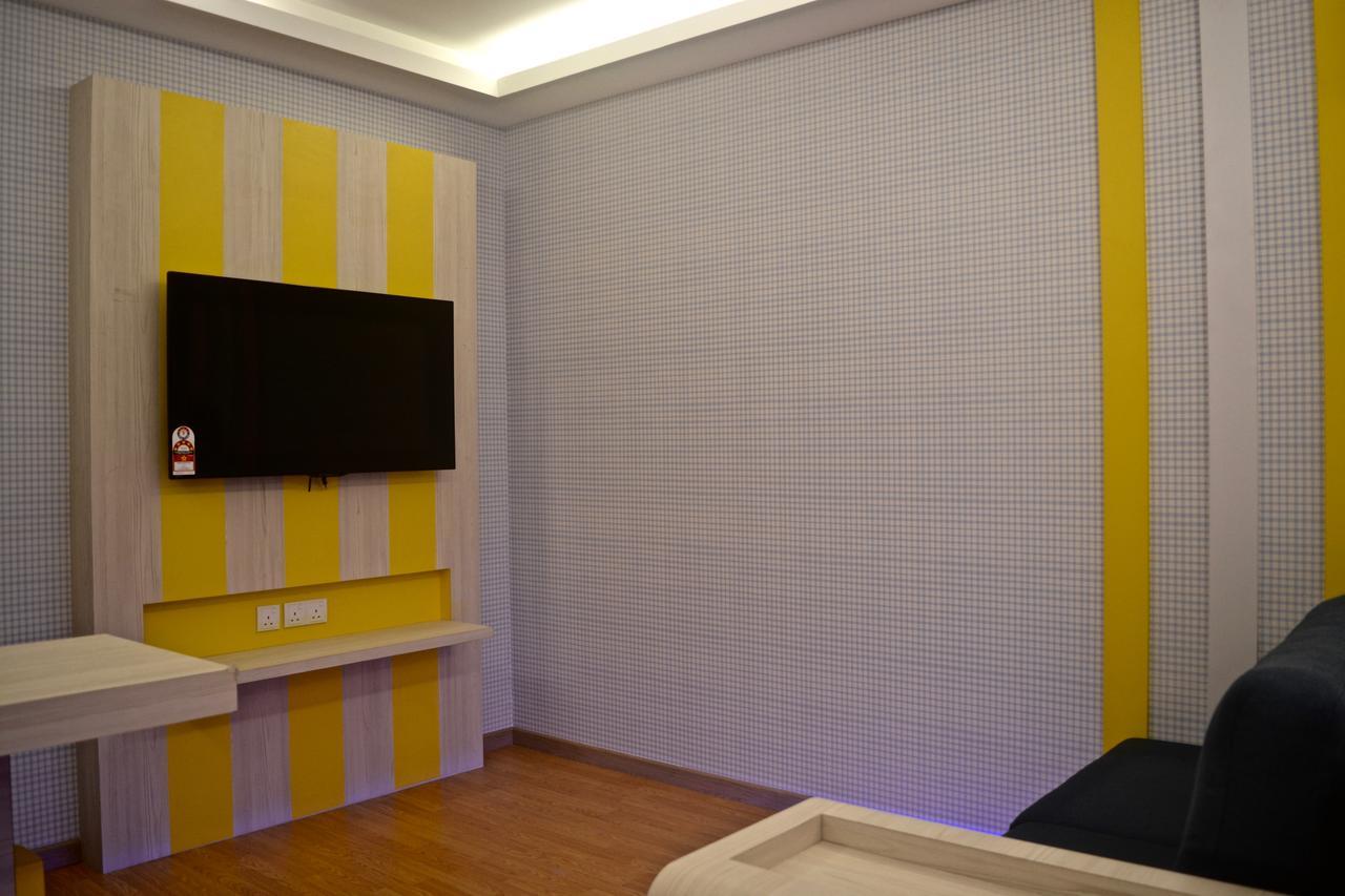 Iconic Suites & Pods Hotel Ipoh Esterno foto