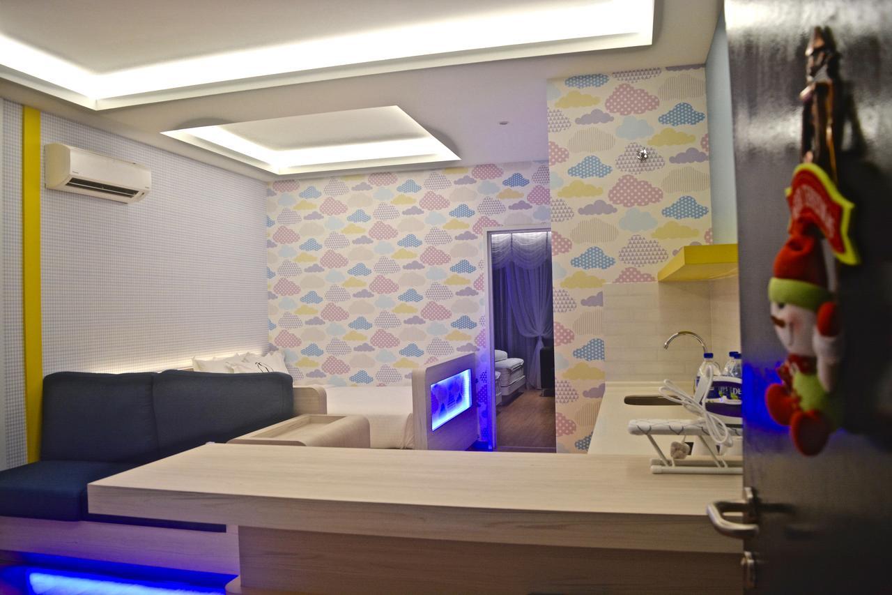 Iconic Suites & Pods Hotel Ipoh Esterno foto