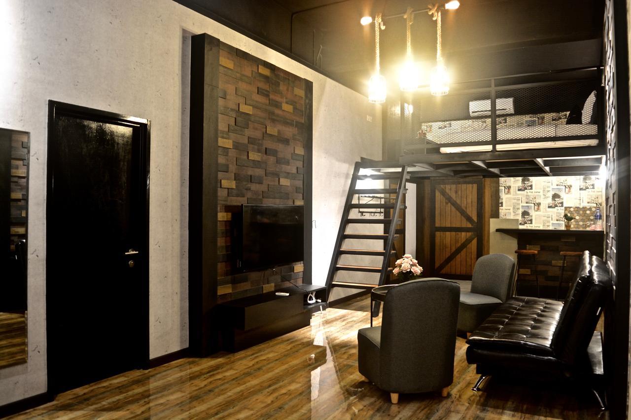 Iconic Suites & Pods Hotel Ipoh Esterno foto