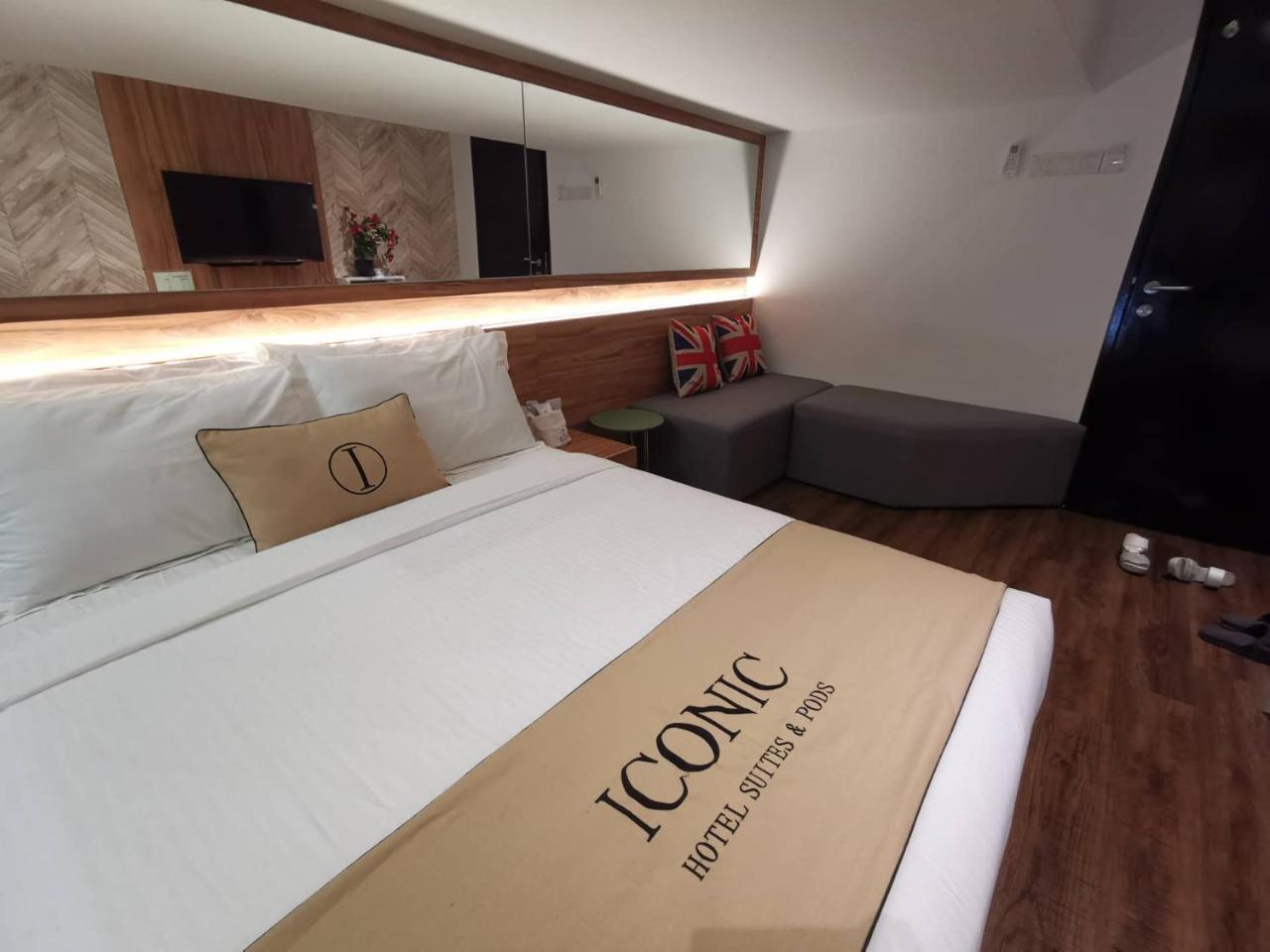 Iconic Suites & Pods Hotel Ipoh Esterno foto
